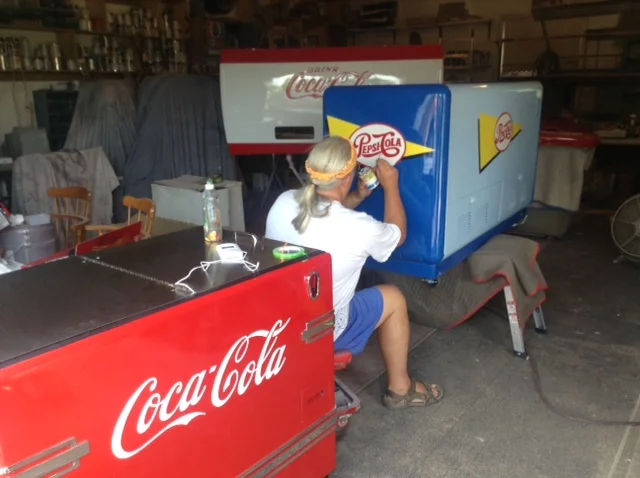 Sign Painter "John Lyon" hard at work