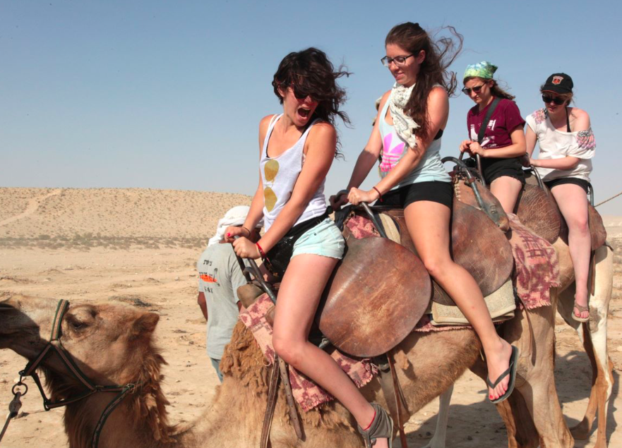 Killing it on camels for the first time most uncomfy ride of MY LIFE