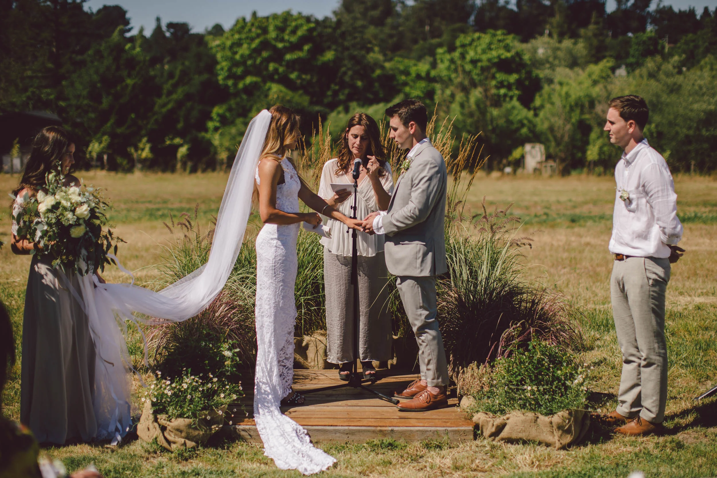 boho backyard petaluma wine country wedding