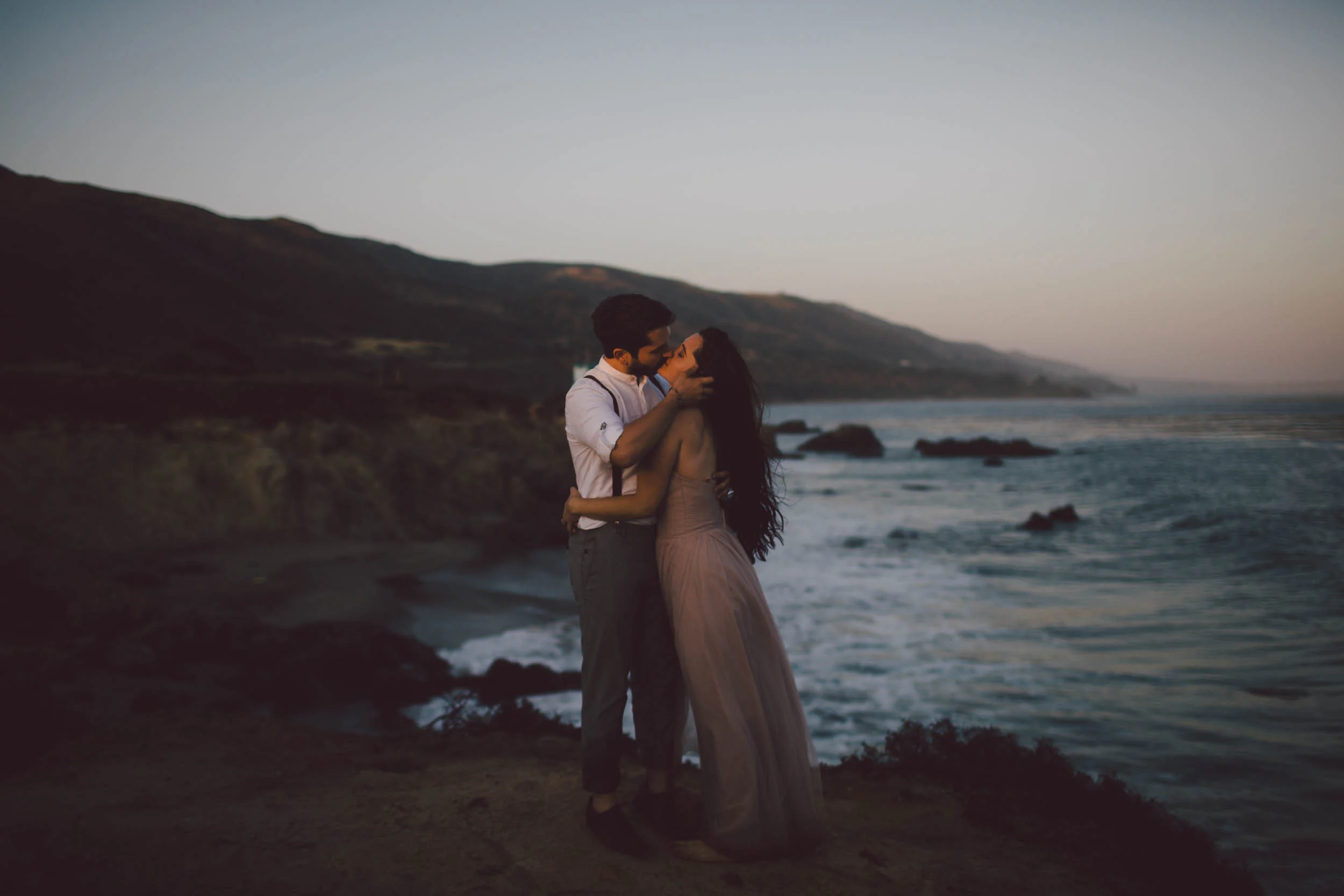 malibu-elopement-engagement-leo carrillo-beach