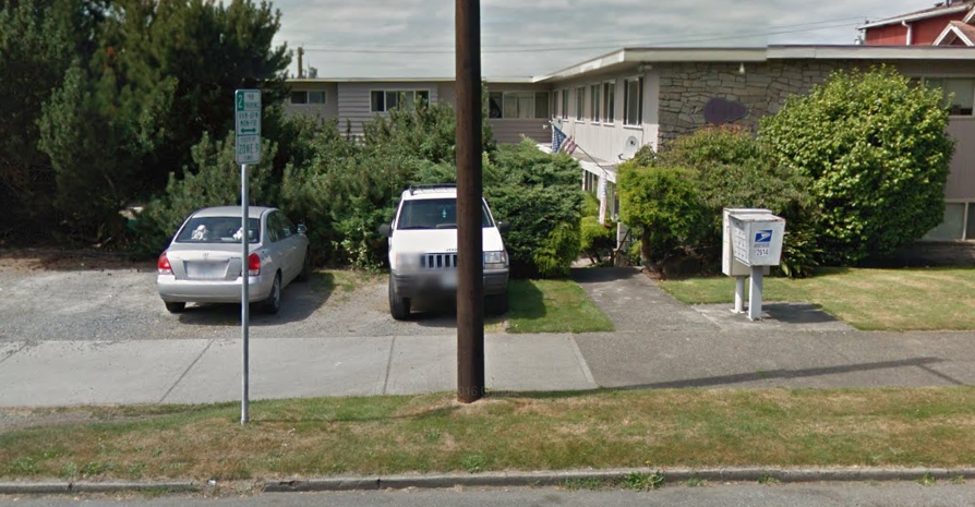 Missing Middle in Everett. SF, Duplexes, and Triplexes, mixed with buildings like these, near Everett and Rucker are affordable, near transit and jobs. Fact: I used to live in this 15-unit building.