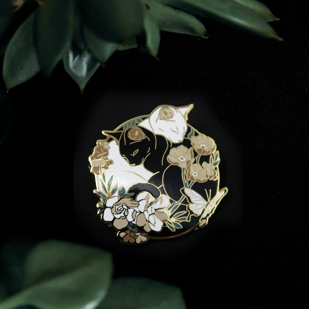 "Inseparable" Collectible Hard Enamel Pin