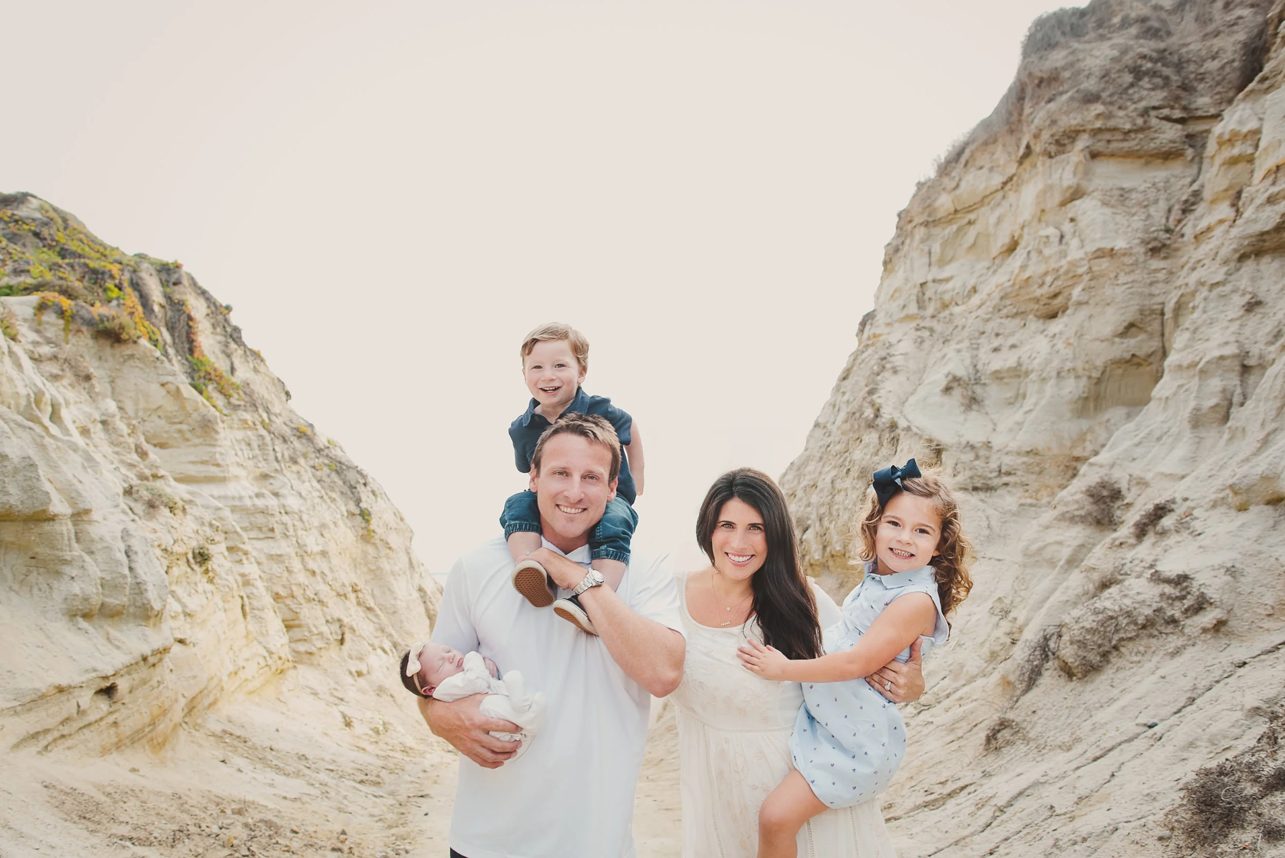 181022-Edgcomb-Family-1505-Edit-Edit.jpg