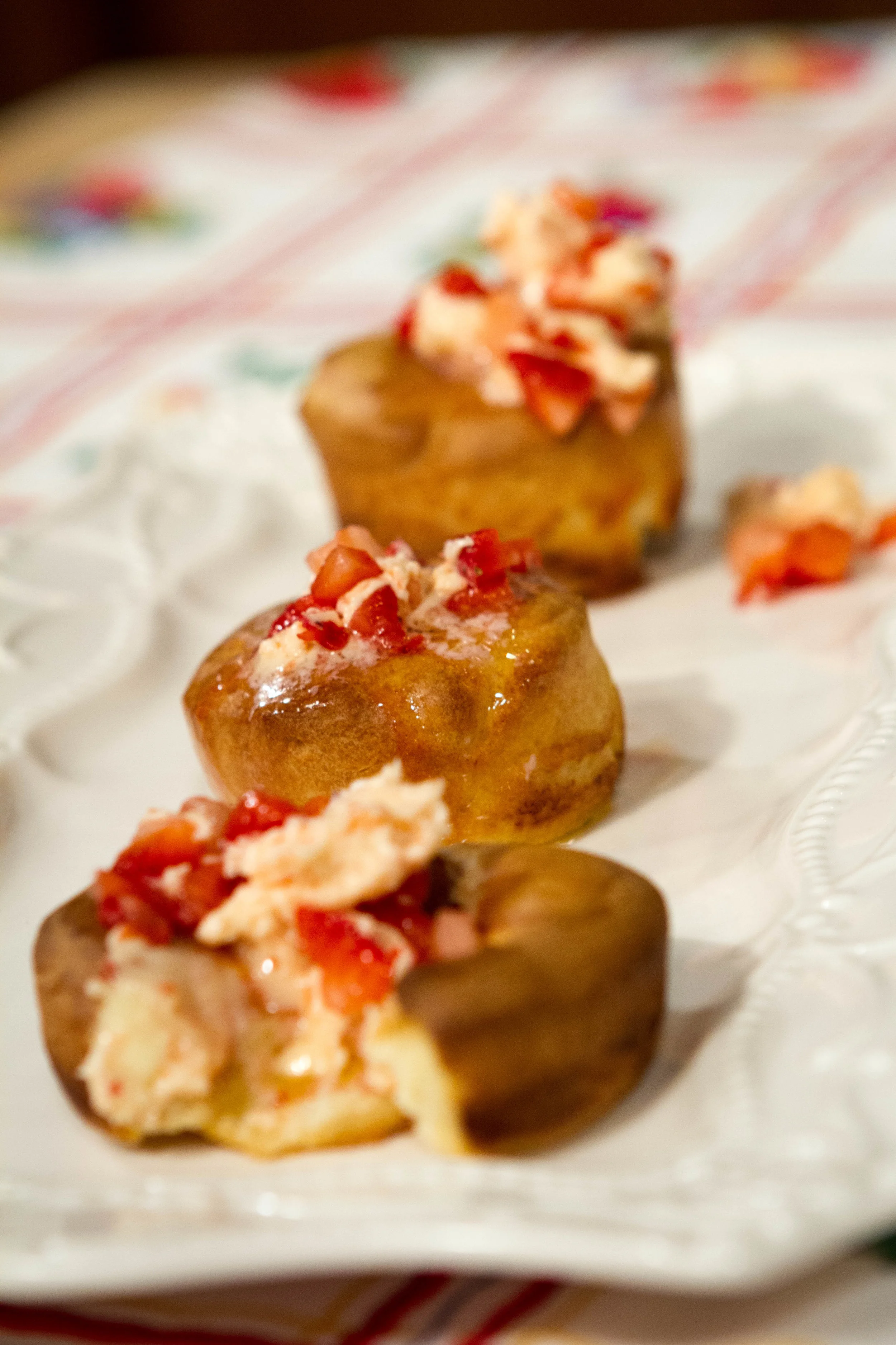 Daphne's Popovers with Strawberry Butter