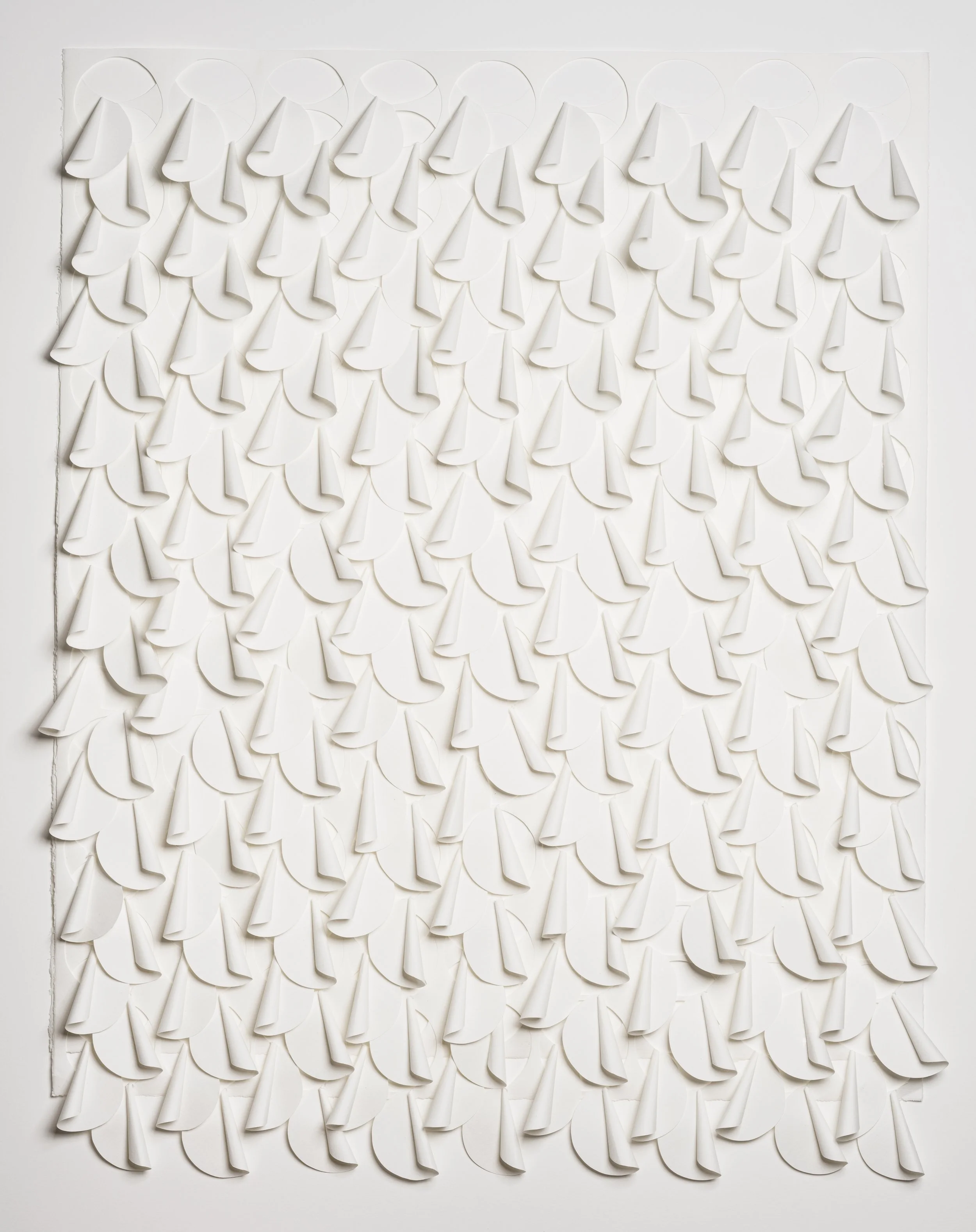  Shiver 31 7/8” x 23 1/2” x 1 1/4” 