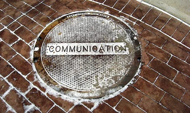 Coms1.jpg