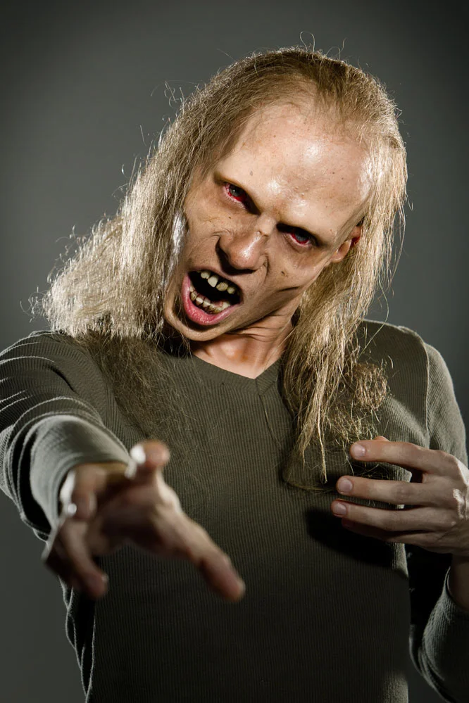 josef rarach - real zombie (i am virus) 3.jpg
