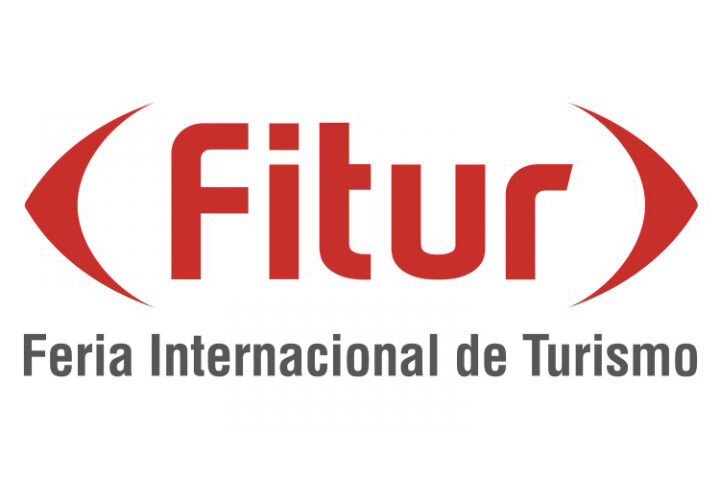 Logo-Fitur-768x384.jpg