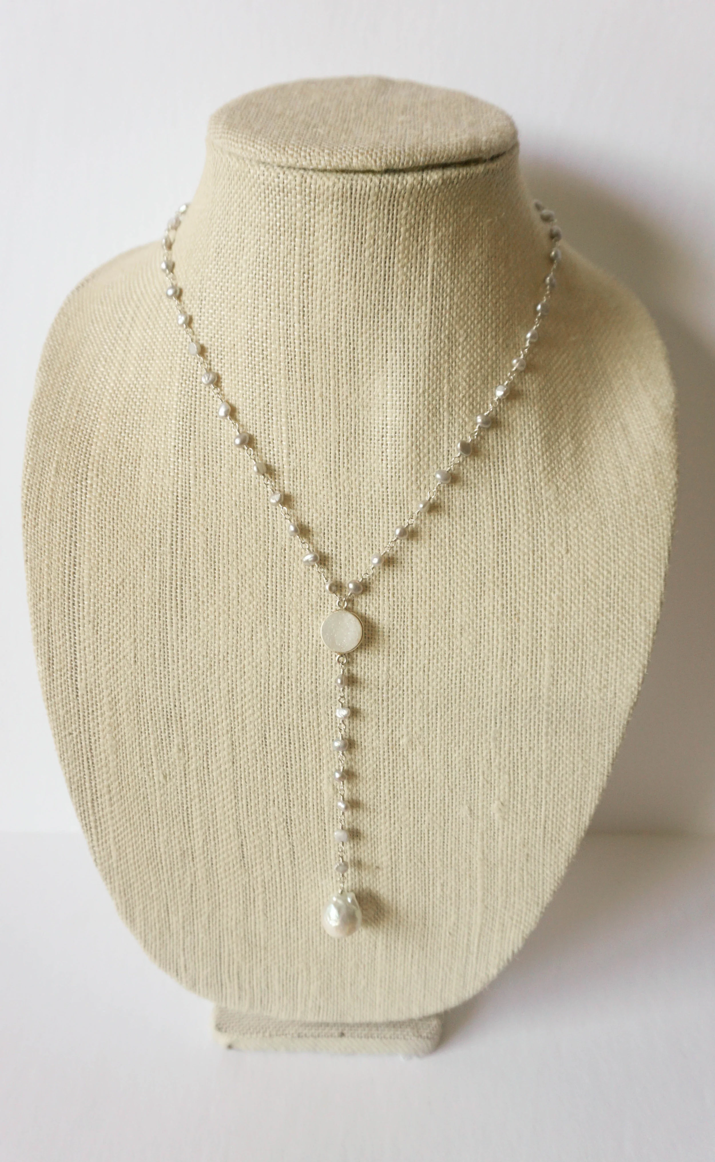 pearl lariat y 2.jpg