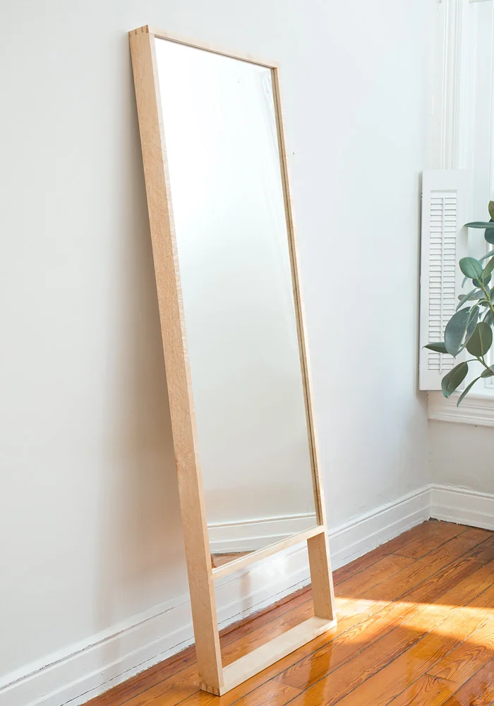 jeremy zietz elizabeths mirror standing