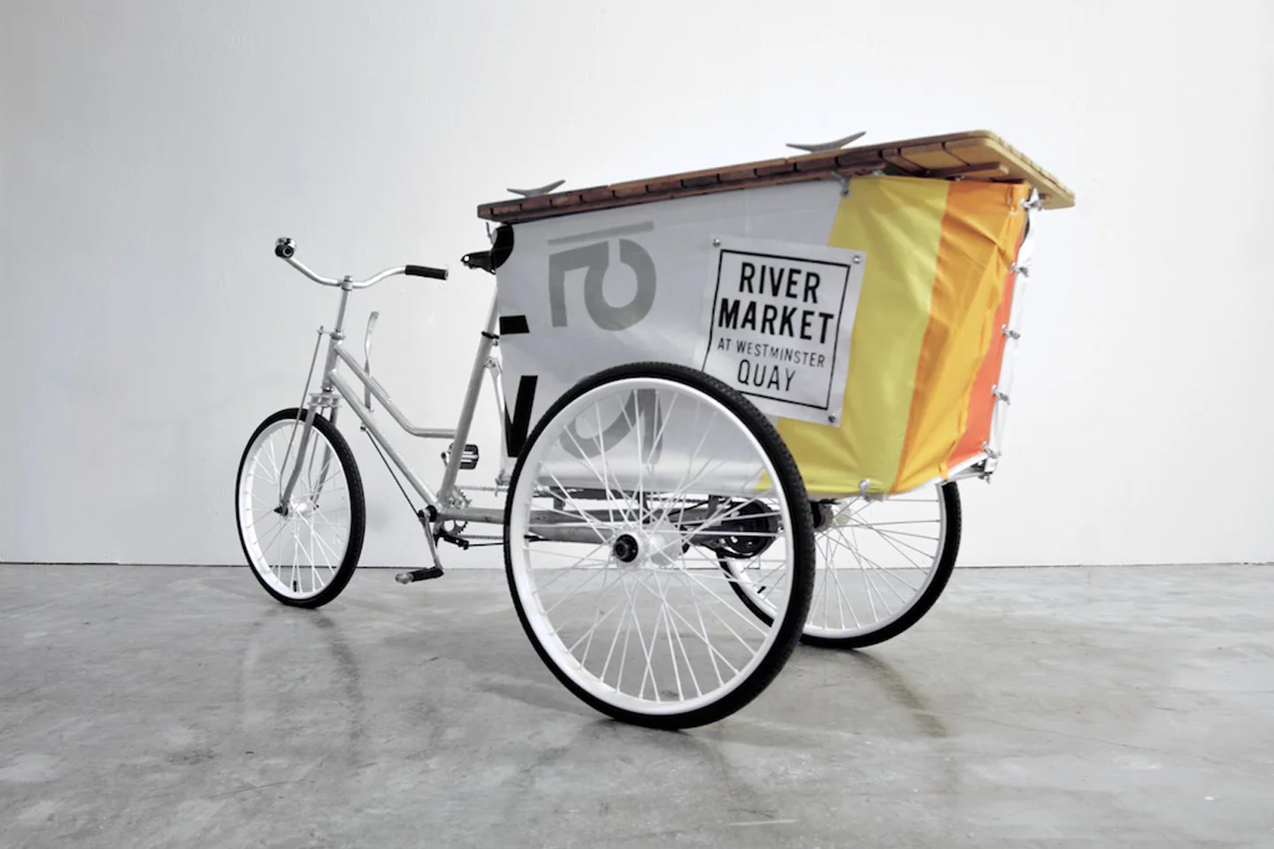 river-market-trike-by-makeuse-01.jpg