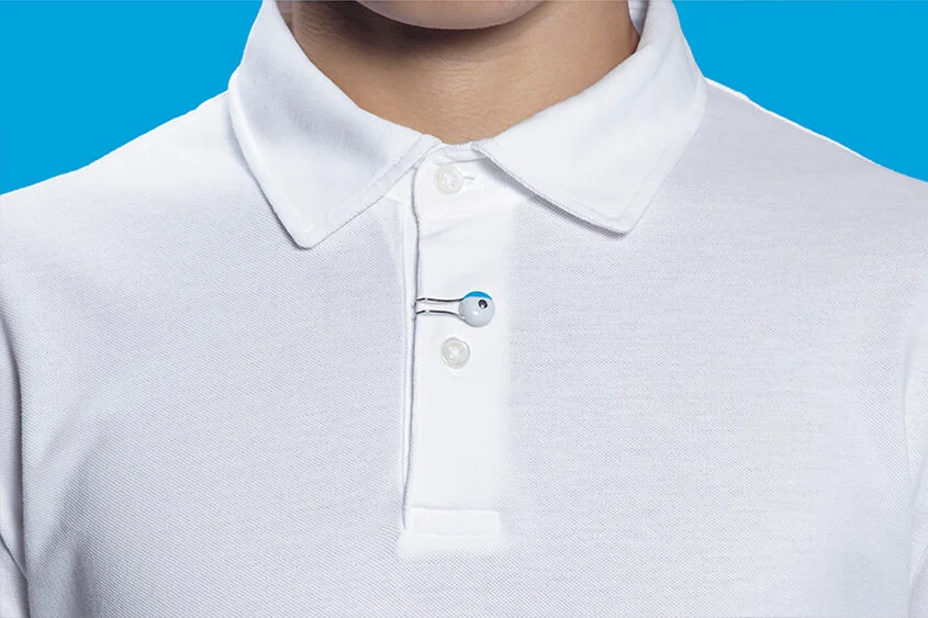 fuseproject-jsigharas-loreal-uv-sense-clip-5a.jpg