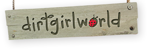 dirt-girl-world-logo.png