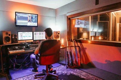 When you record at Sawtooth, you get: 1. Use of two acoustically and architecturally designed studio rooms 2. Access to passionate recording engineers, mix engineers and producers 3. A strategically selected choice of digital audio recording technology 4. A range of high quality gear and instruments