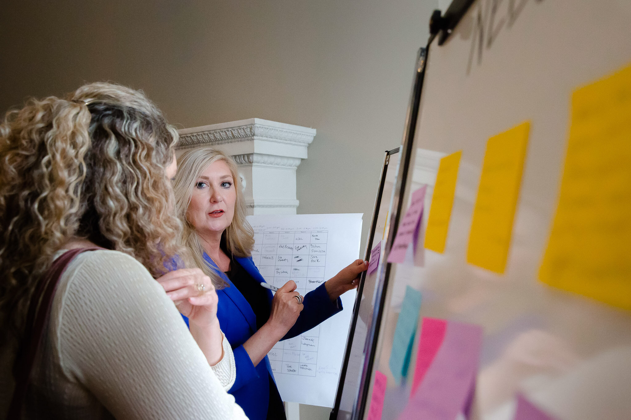 Maxine Bulloch-Forum-For-Women-Entrepreneurs-The-Vancouver-Club-03.jpg