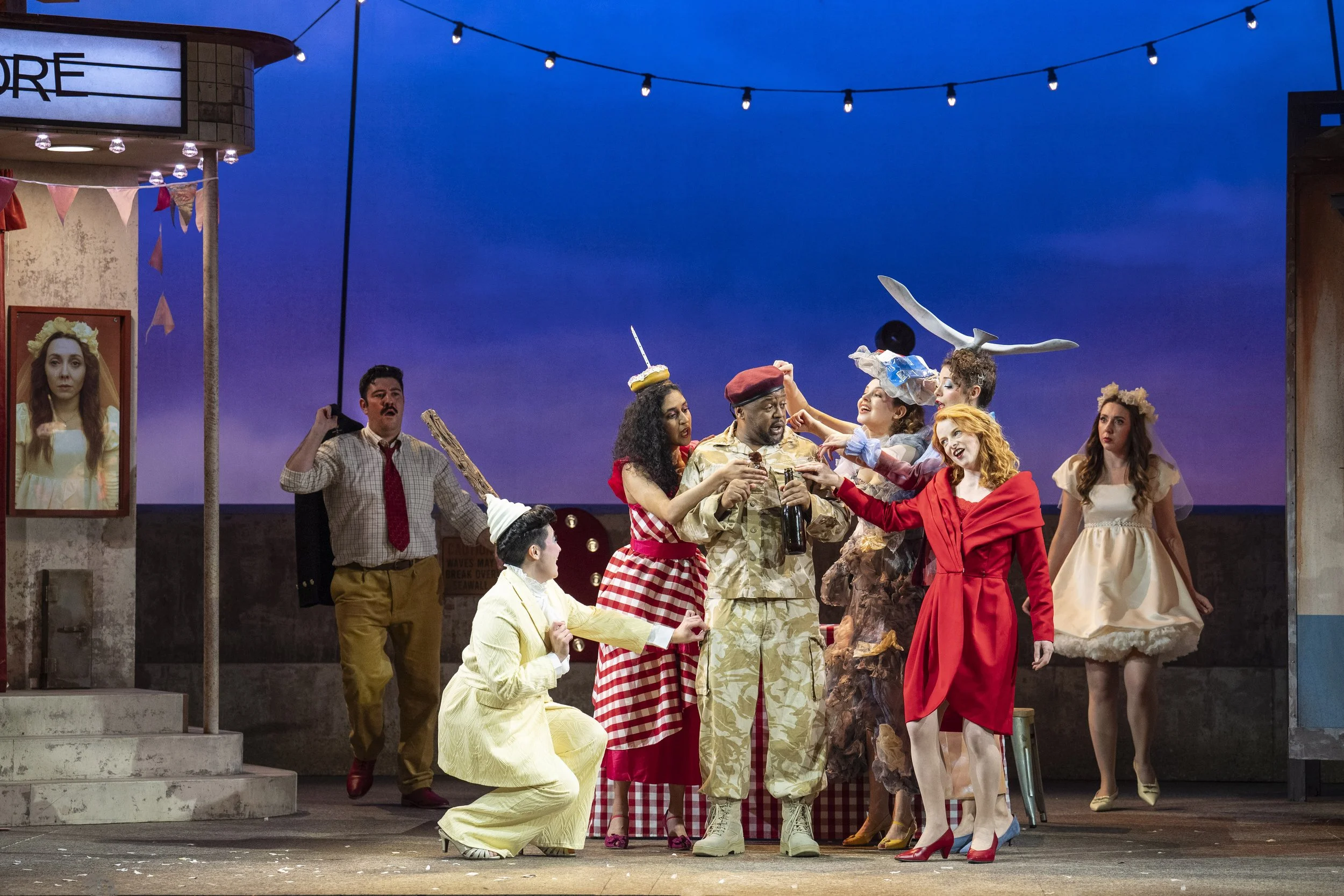 ELIXIROFLOVE_photoRichardHubertSmith-0204.jpg