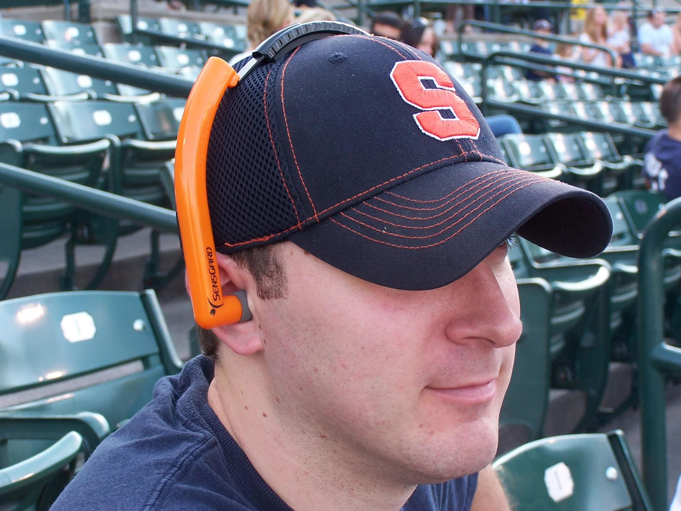 Ear Muffler Model SG-26