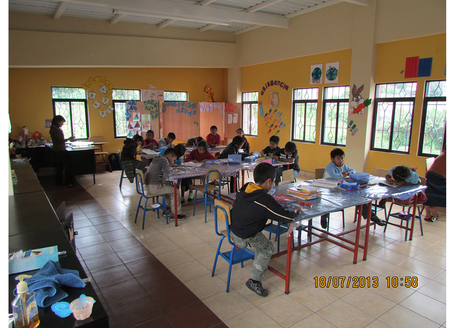  The students are instructed in English, Spanish, Kaqchikel, math, writing, reading, social studies, science, history, art, music, and gym. &nbsp; 