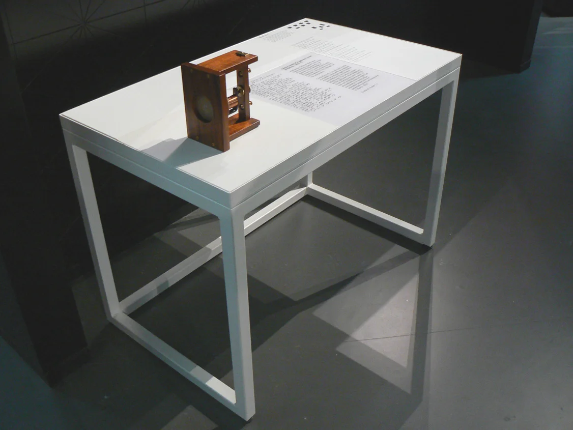 InfoAge - gallows phone 2.jpg