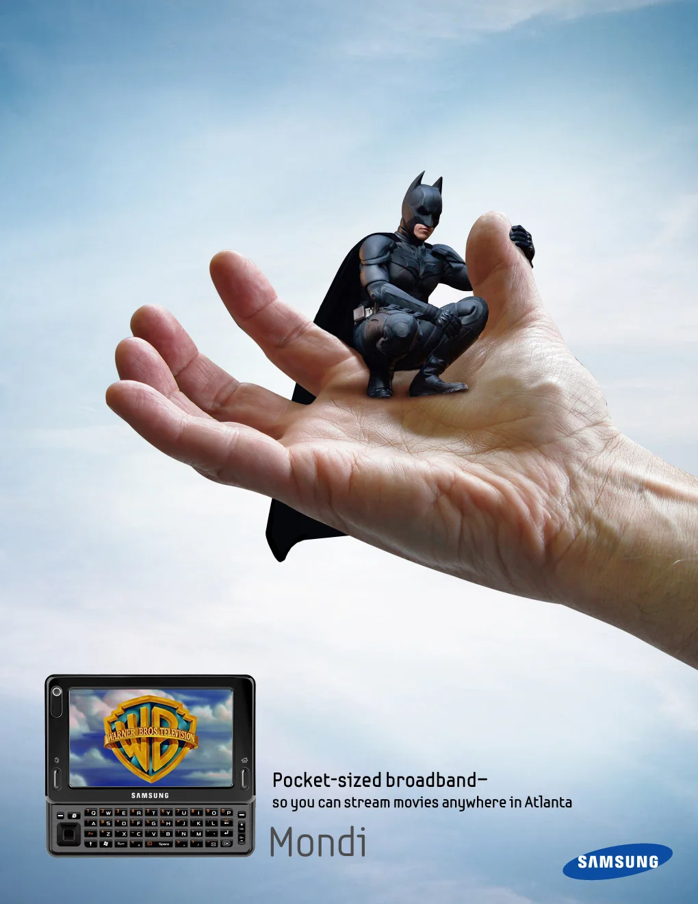 Mondi-ad_Video_Batman_sitting.jpg