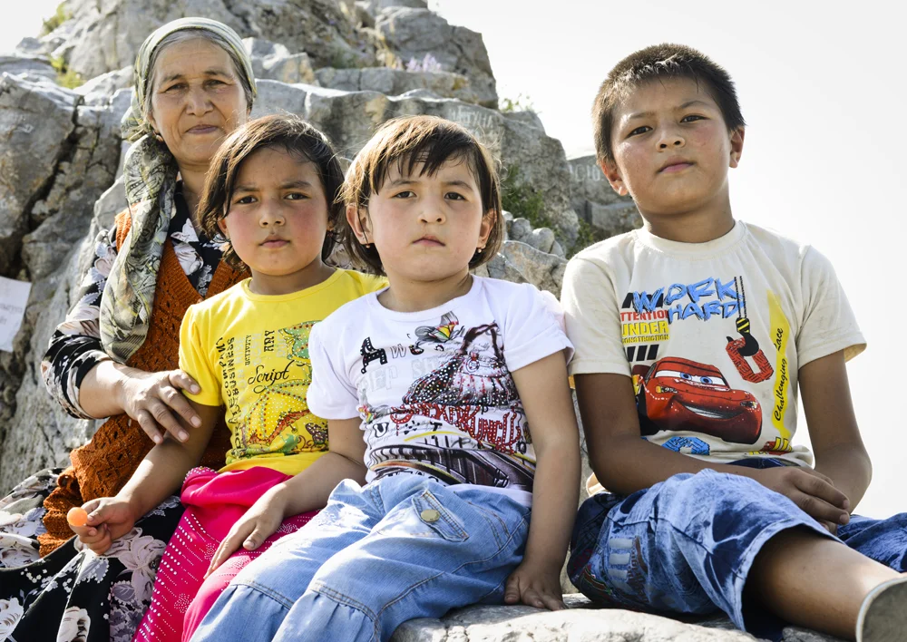 An Uzbek woman asked me to take a photo of her children at the top of Sulayman Mountain.
Kyrgyzstan consists of about 68% Kyrgyzs, 14% Uzbeks, 9% Russians and about 1% each of several other minorities. Specifically in the city of Osh, Uzbeks make up…