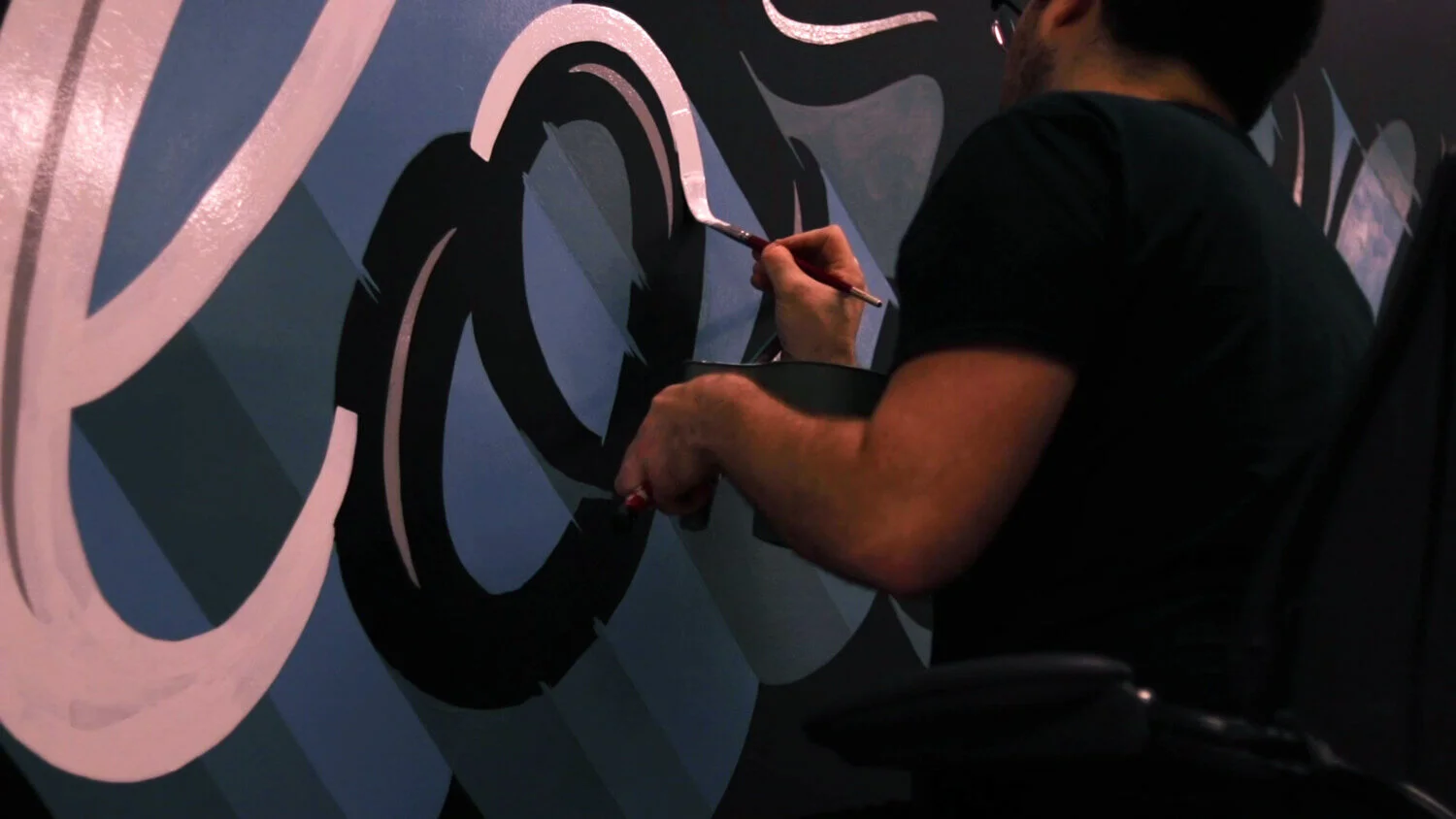 ✍️ Process: Handpainting the face of the lettering