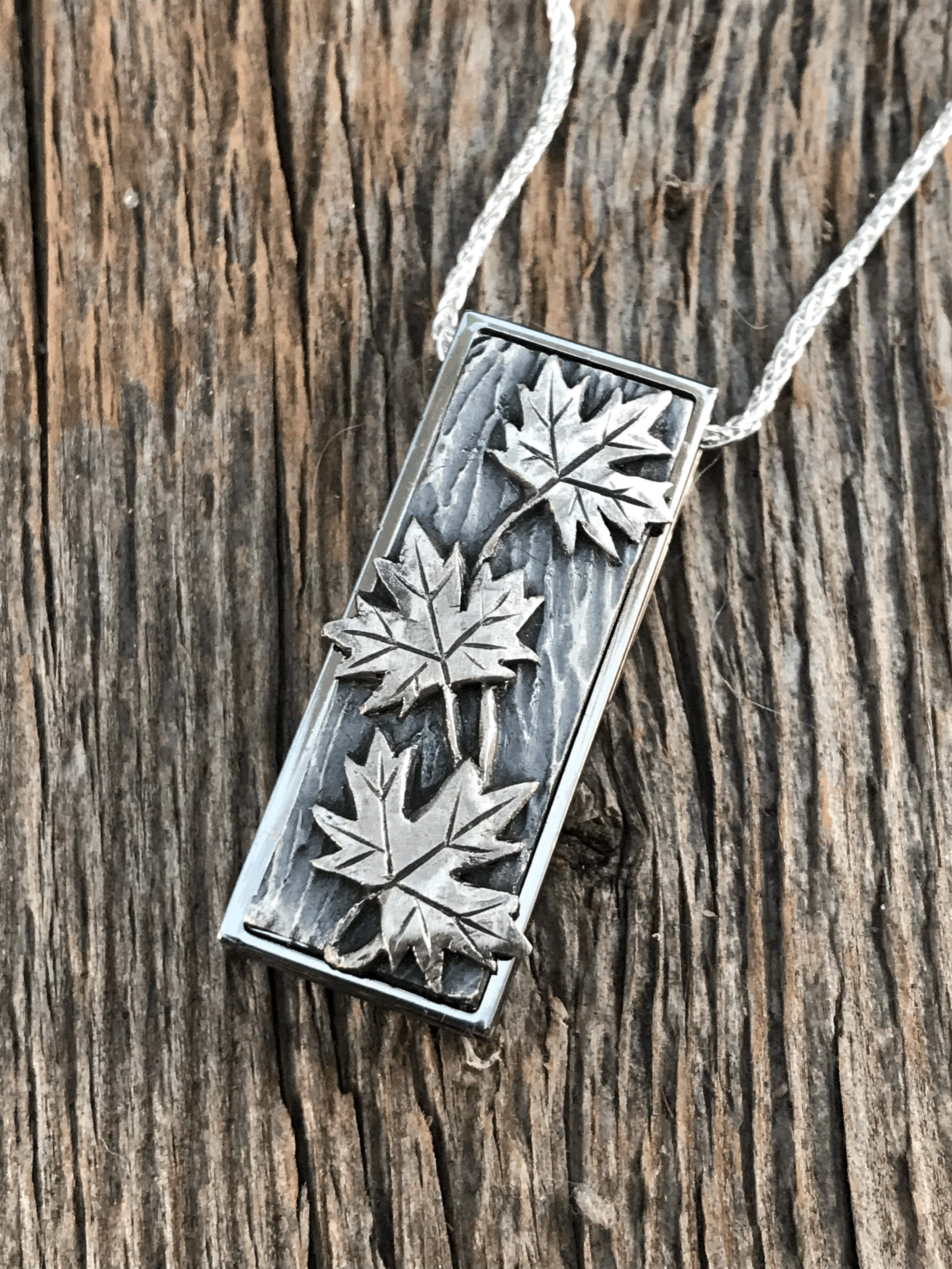 Maple Leaf Flash Drive Pendant