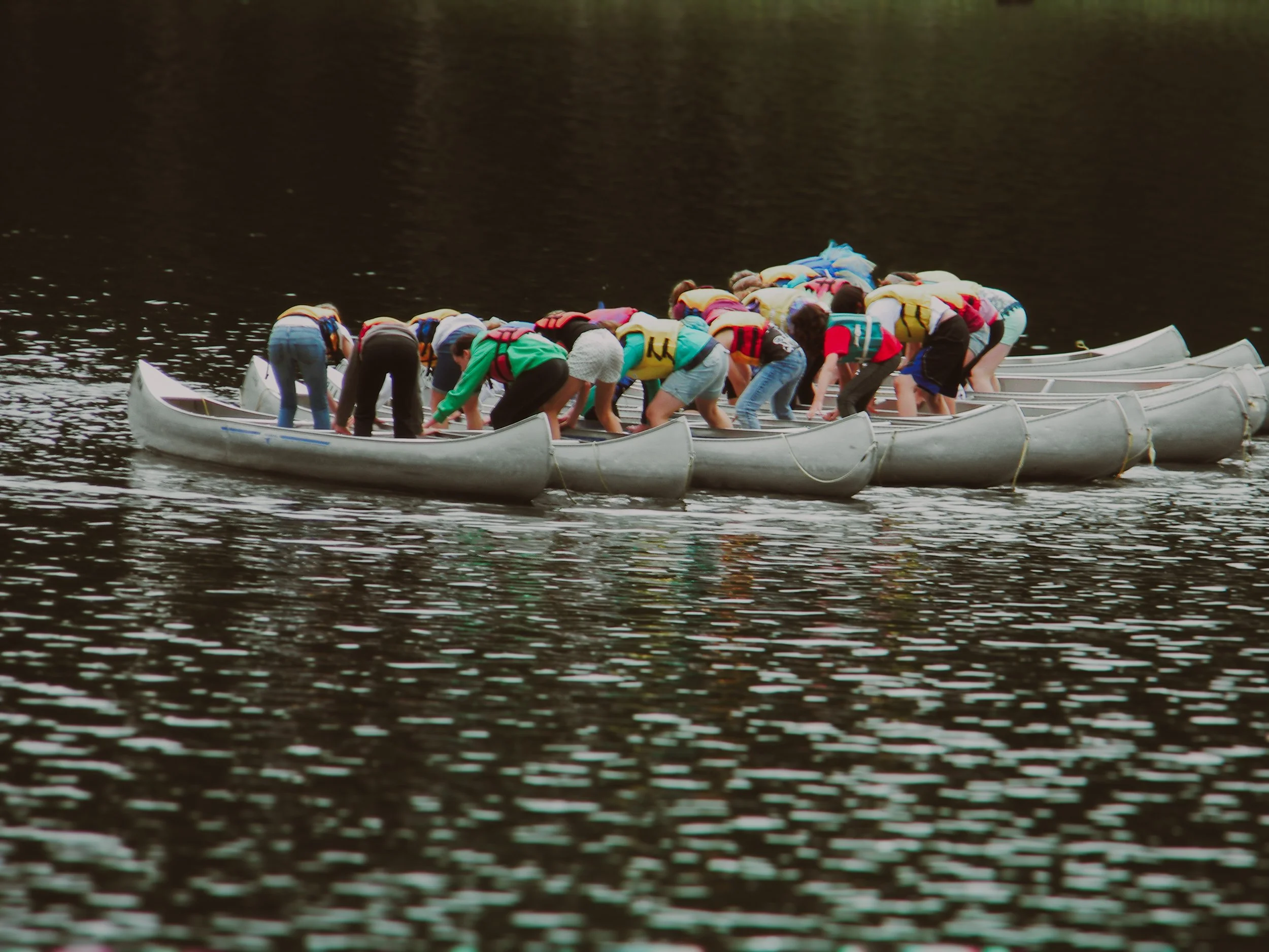 trail-and-sail-community-camp-girl-scouts-of-western-washington-mulberry-bush-canoe-game.jpg