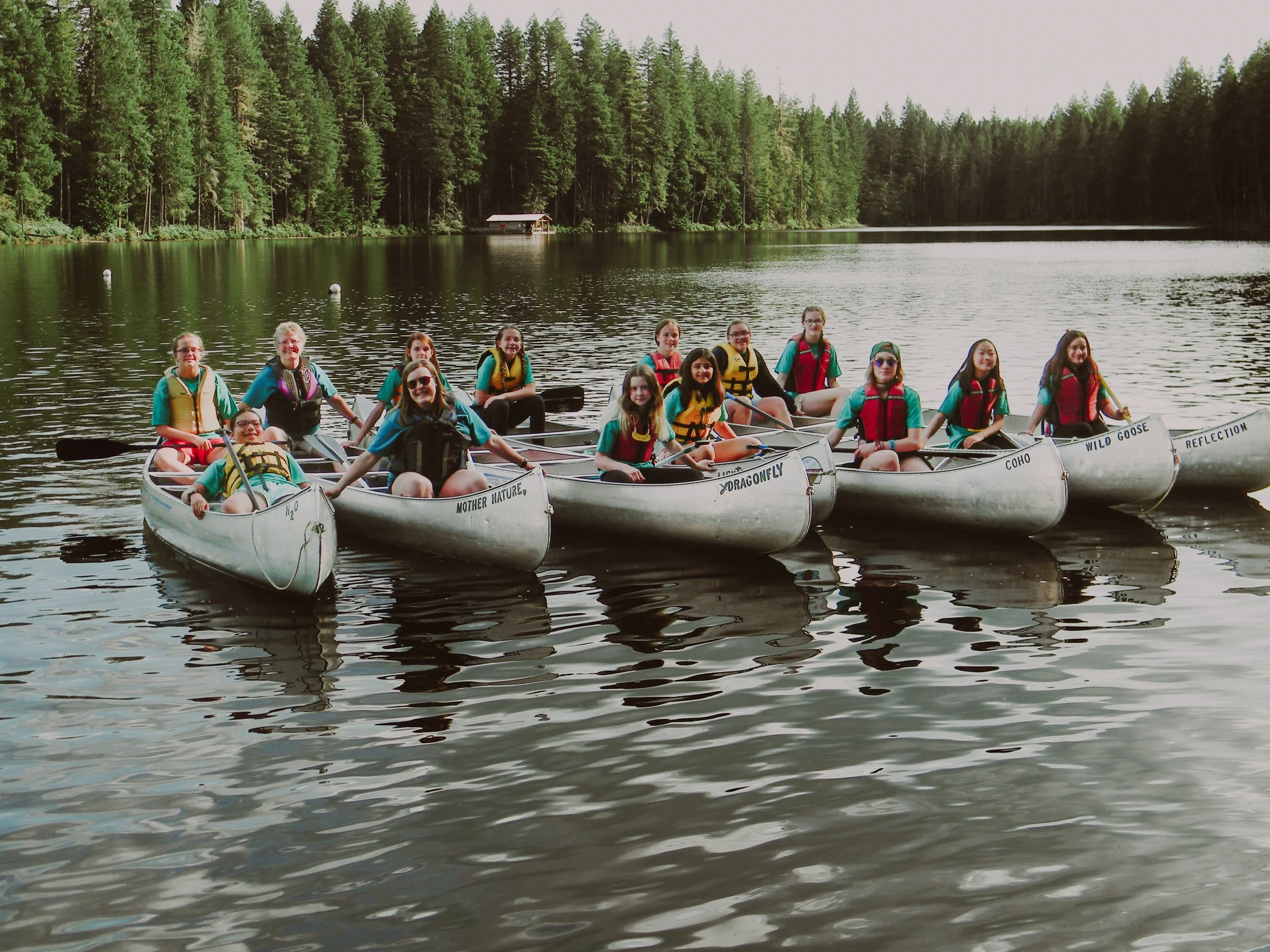 trail-and-sail-community-camp-girl-scouts-of-western-washington-ark-group-photo.jpg