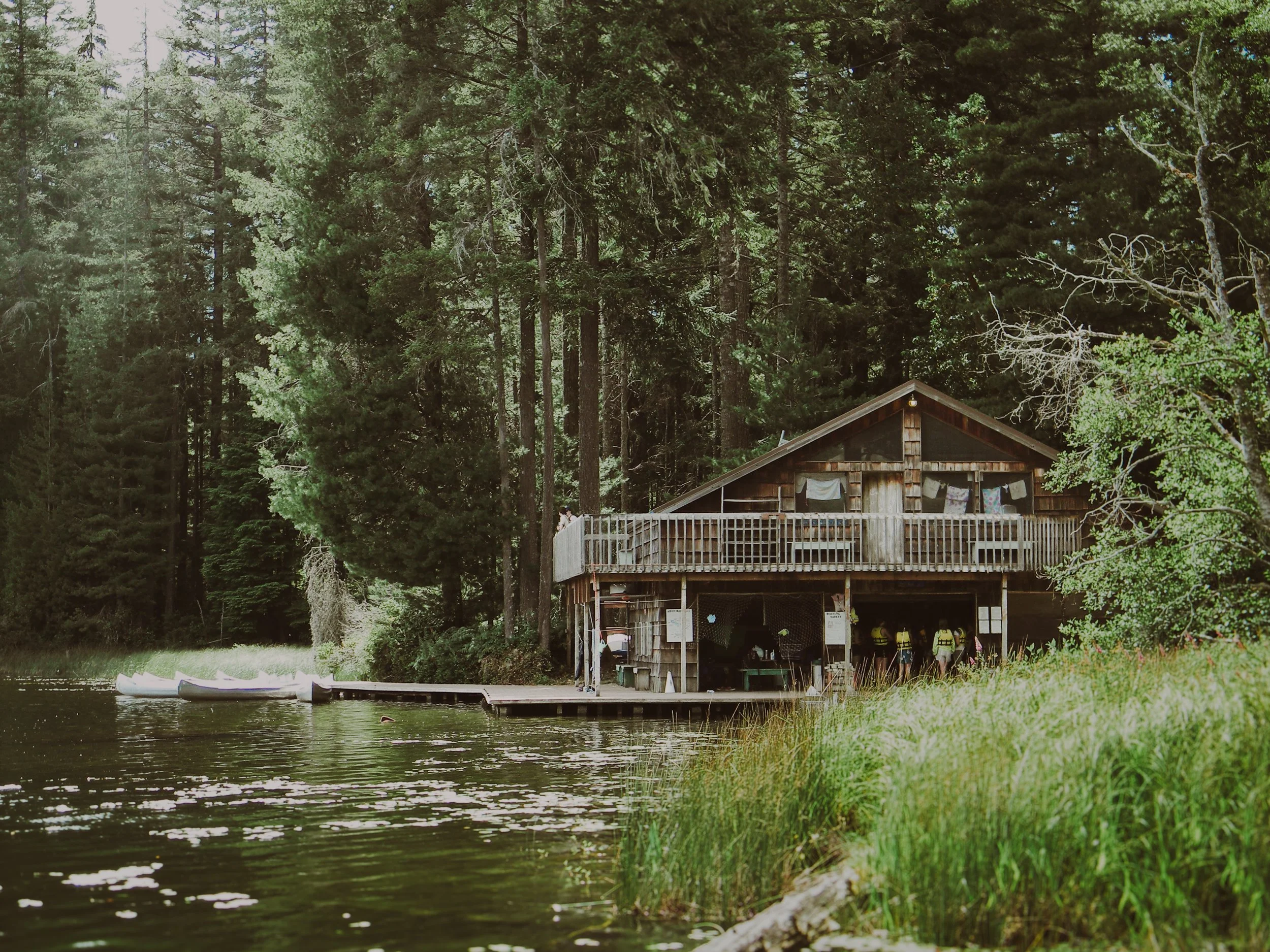 trail-and-sail-community-camp-boat-house-gsww.jpg