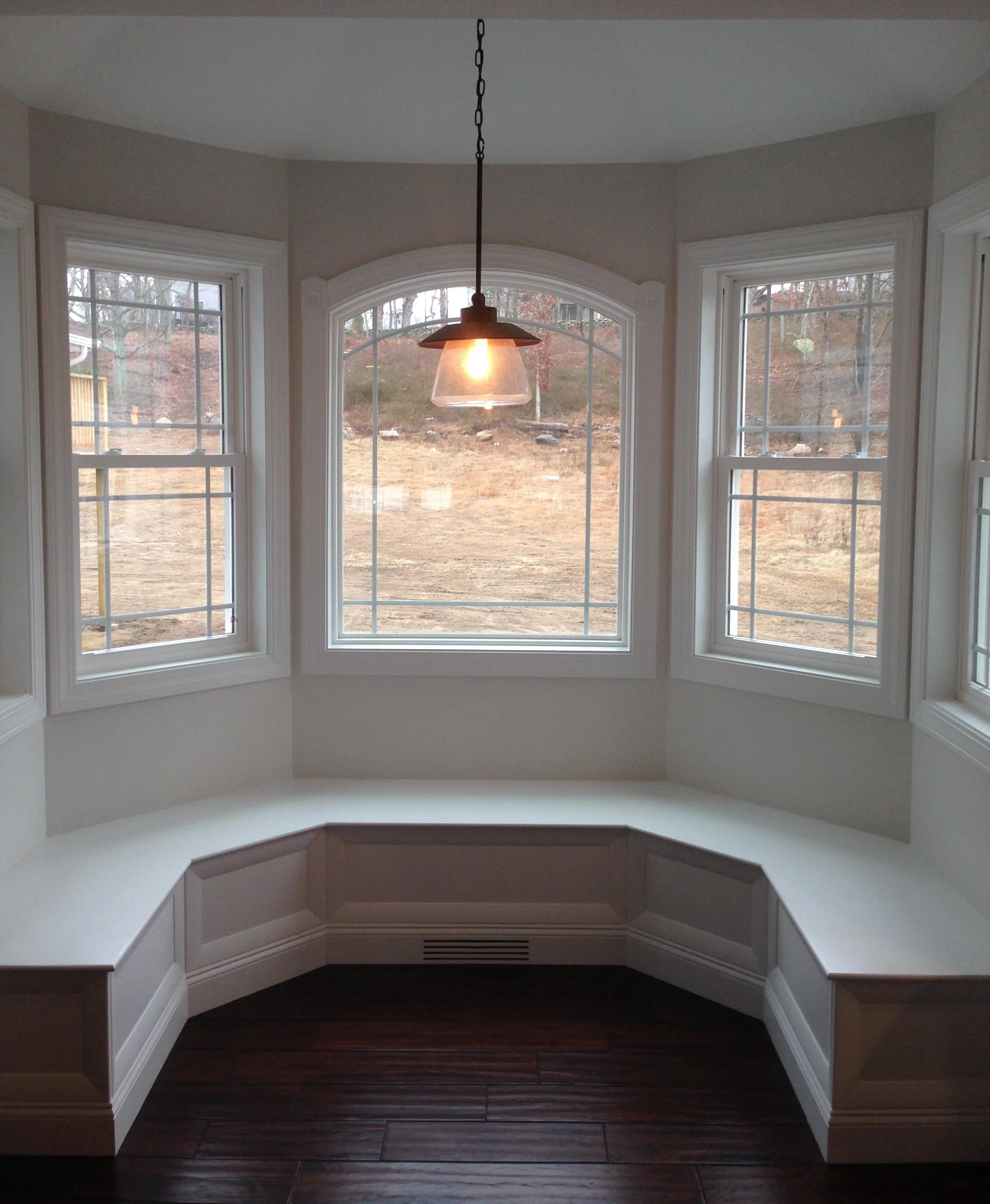 Built-In breakfast nook window seat