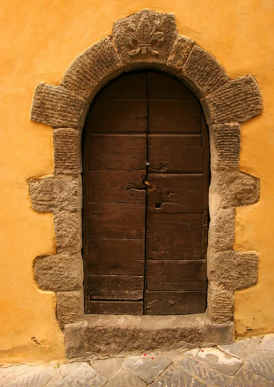      

 
  Doorway, Castel di Piano
 






















     