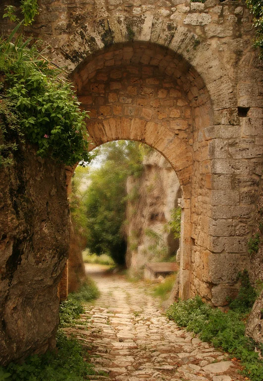      

 
  Etruscan gate, Saturnia
 






















     