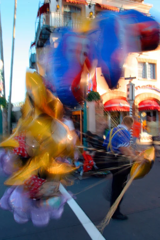      

 
  Balloons gone wild
 






















     