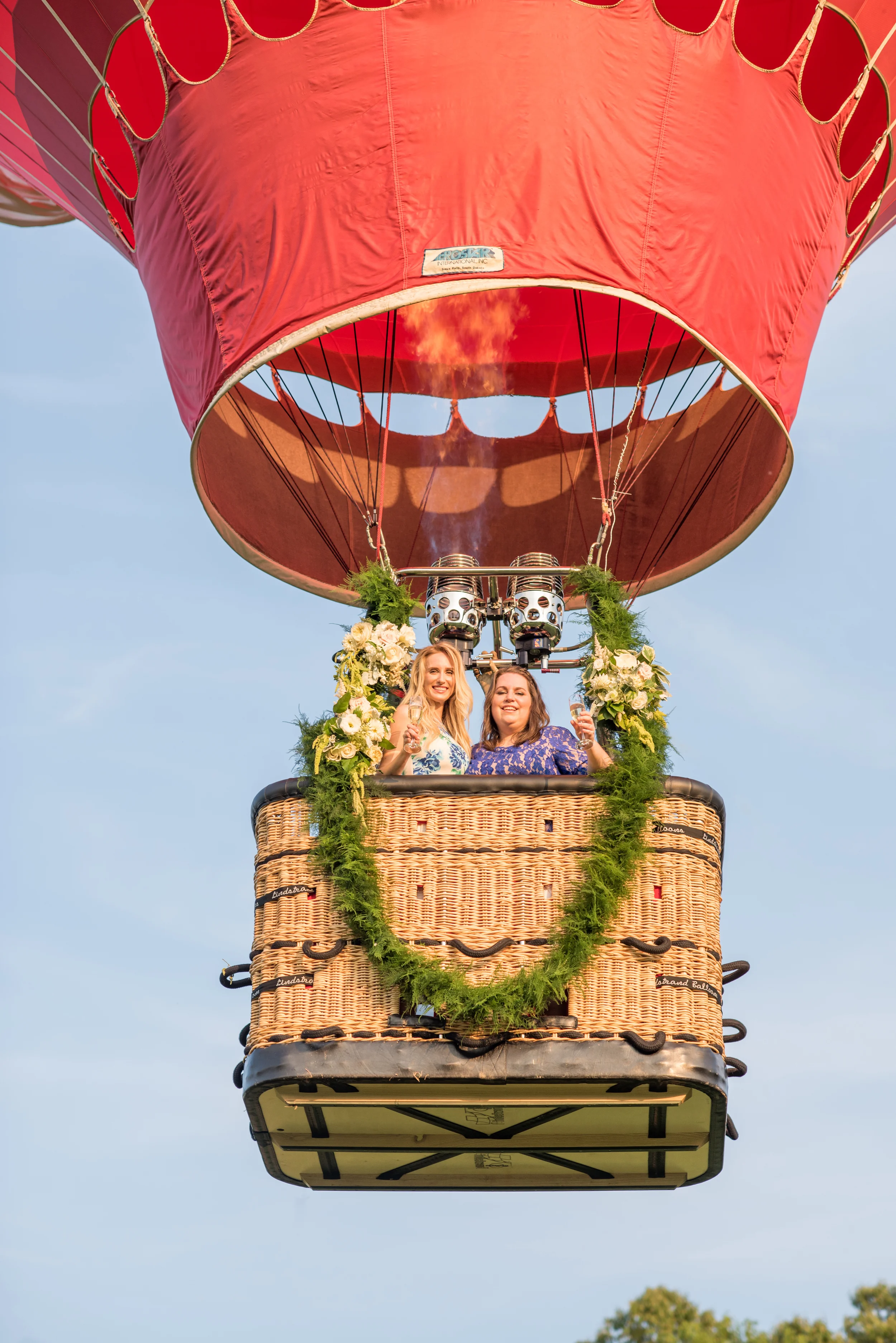 mikkelpaige-se_floral-hot_air_balloon-205.jpg