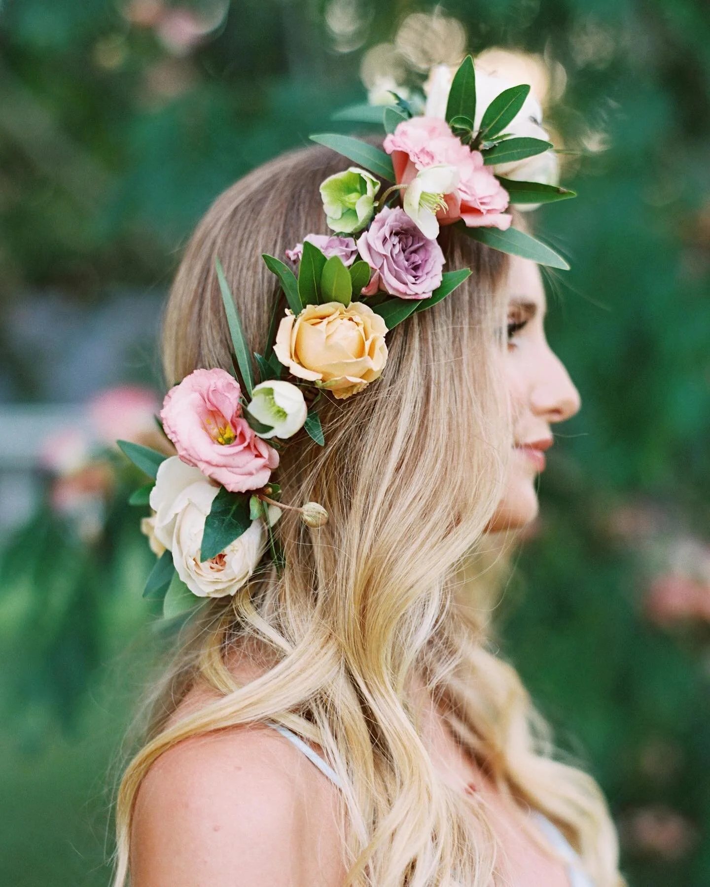 Stepping into my 32nd year with such gratitude. I am humbled by the amount of love and friendship that I am surrounded by. My intention for the next year is to continue to learn, grow and embody my highest self. To remember who I truly am and to reflect on what that means. Thank you to everyone that has joined me on this journey. I love you! 

Film portrait: @allyandbobby 

#meristemfloral #meristemmagic #raleigh #northcarolina #wedding #raleighwedding  #raleighbride #chapelhillwedding #durhamwedding #ncbride #ncwedding #raleighflorist #floraldesign #bride #weddingflowers #southernwedding #charlottesvilleflorist #charlestonflorist #charlotteflorist #flowercrown #birthday #lucky32 #selfreflection #love #joy #friendship #grateful