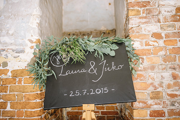 Dokumentaarinen hääkuvaus Tenalji von Fersen, Suomenlinna, Helsinki, Documentary Wedding Photography at Tenalji von Fersen, Suomenlinna, Helsinki, Finland, Destination Wedding Photographer