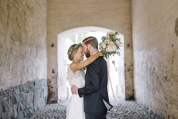 Dokumentaarinen hääkuvaus Tenalji von Fersen, Suomenlinna, Helsinki, Documentary Wedding Photography at Tenalji von Fersen, Suomenlinna, Helsinki, Finland, Destination Wedding Photographer