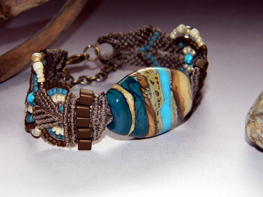 micro macrame 013.jpg