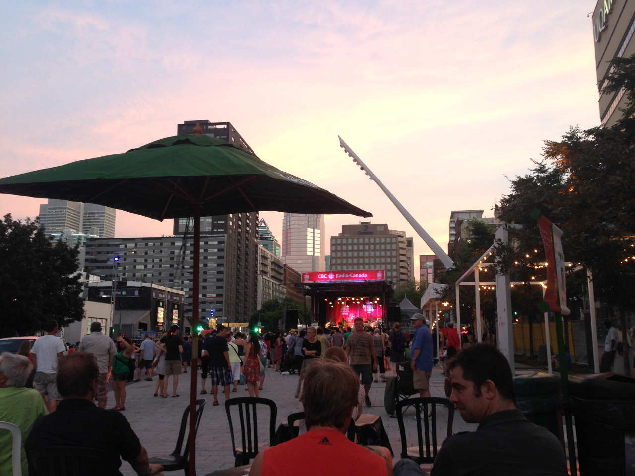 Jazzfest outdoors in Place-des-arts