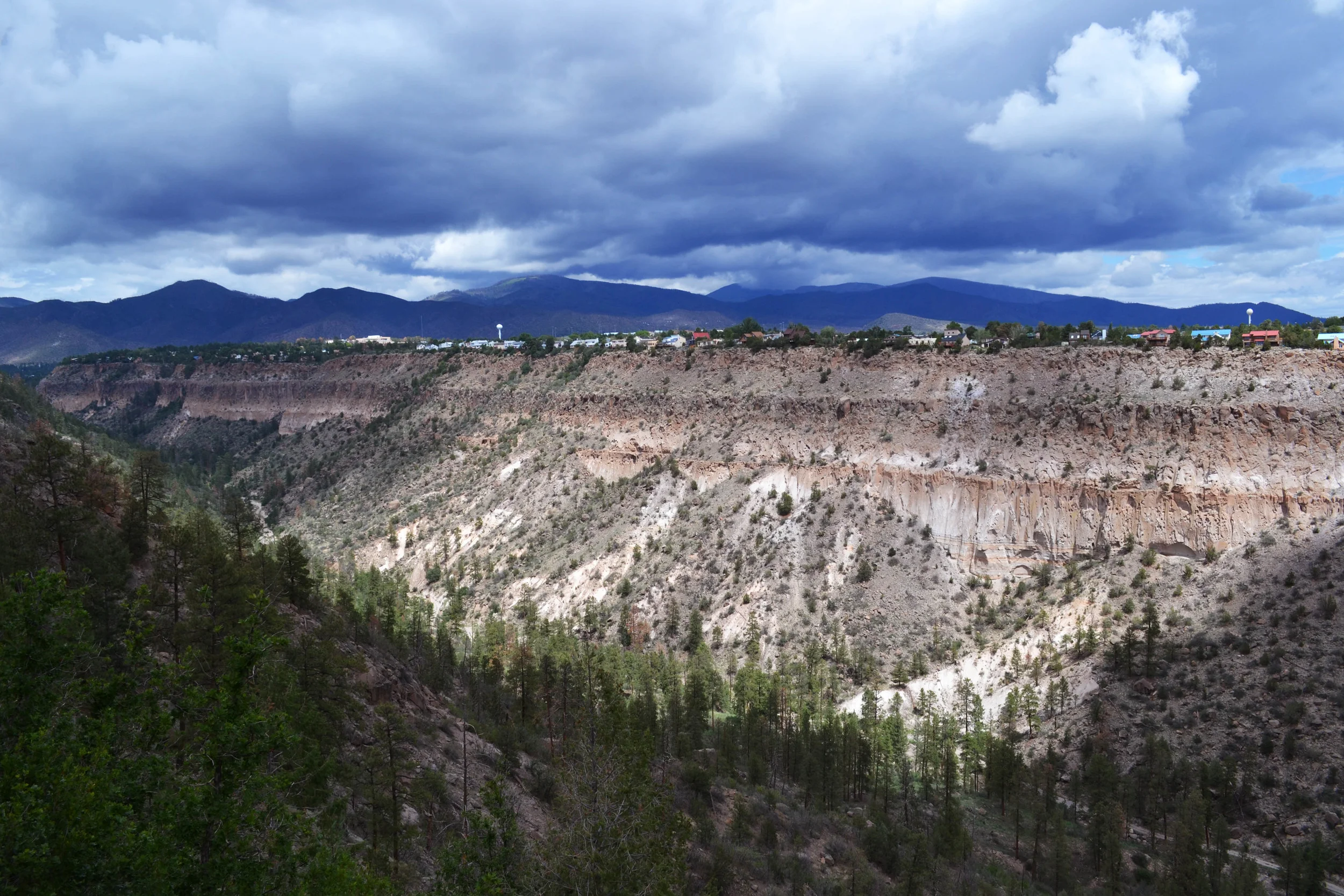 Canyon.jpg