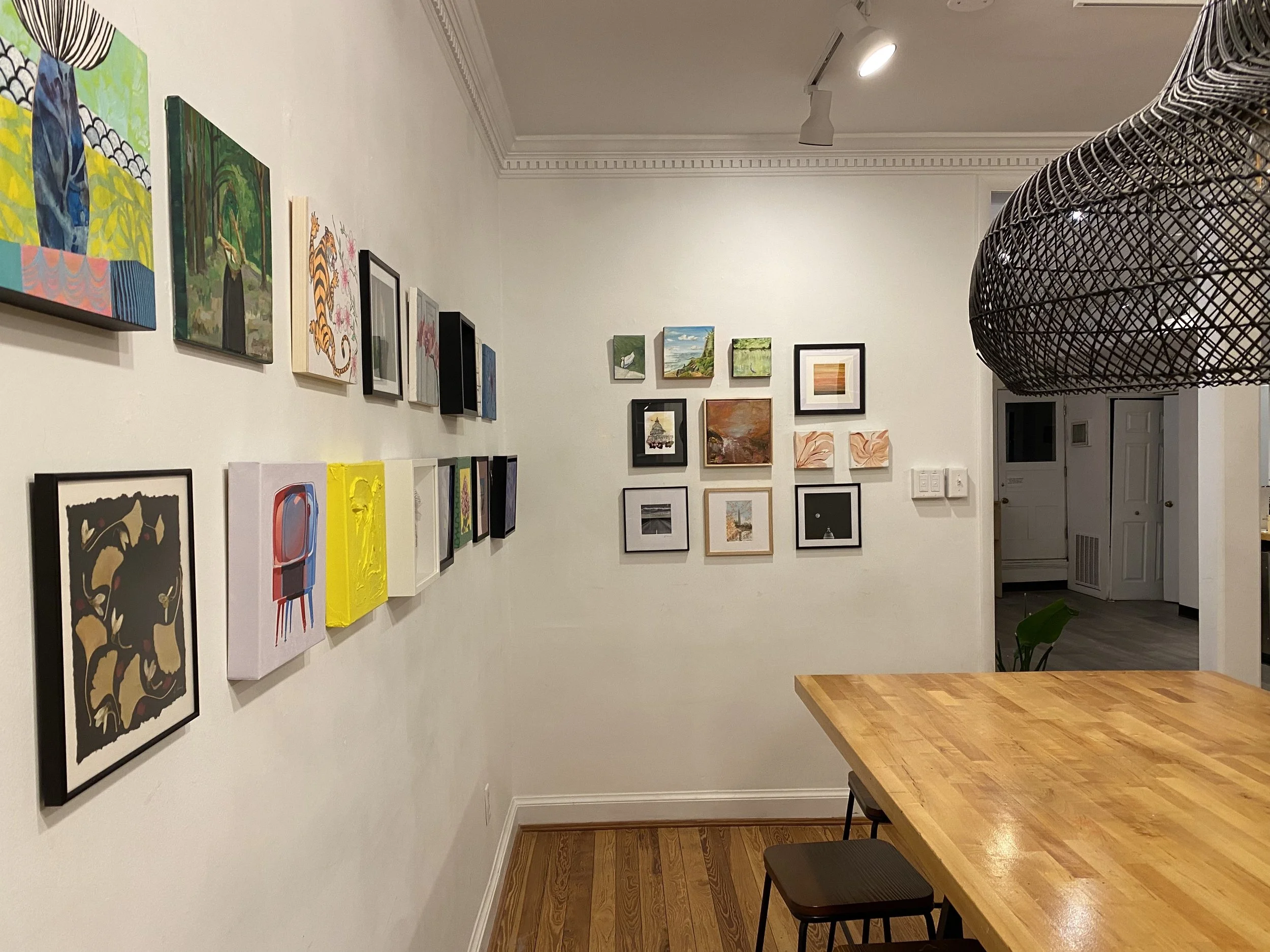 SMIDC 10x10 Gallery Install 4.jpg