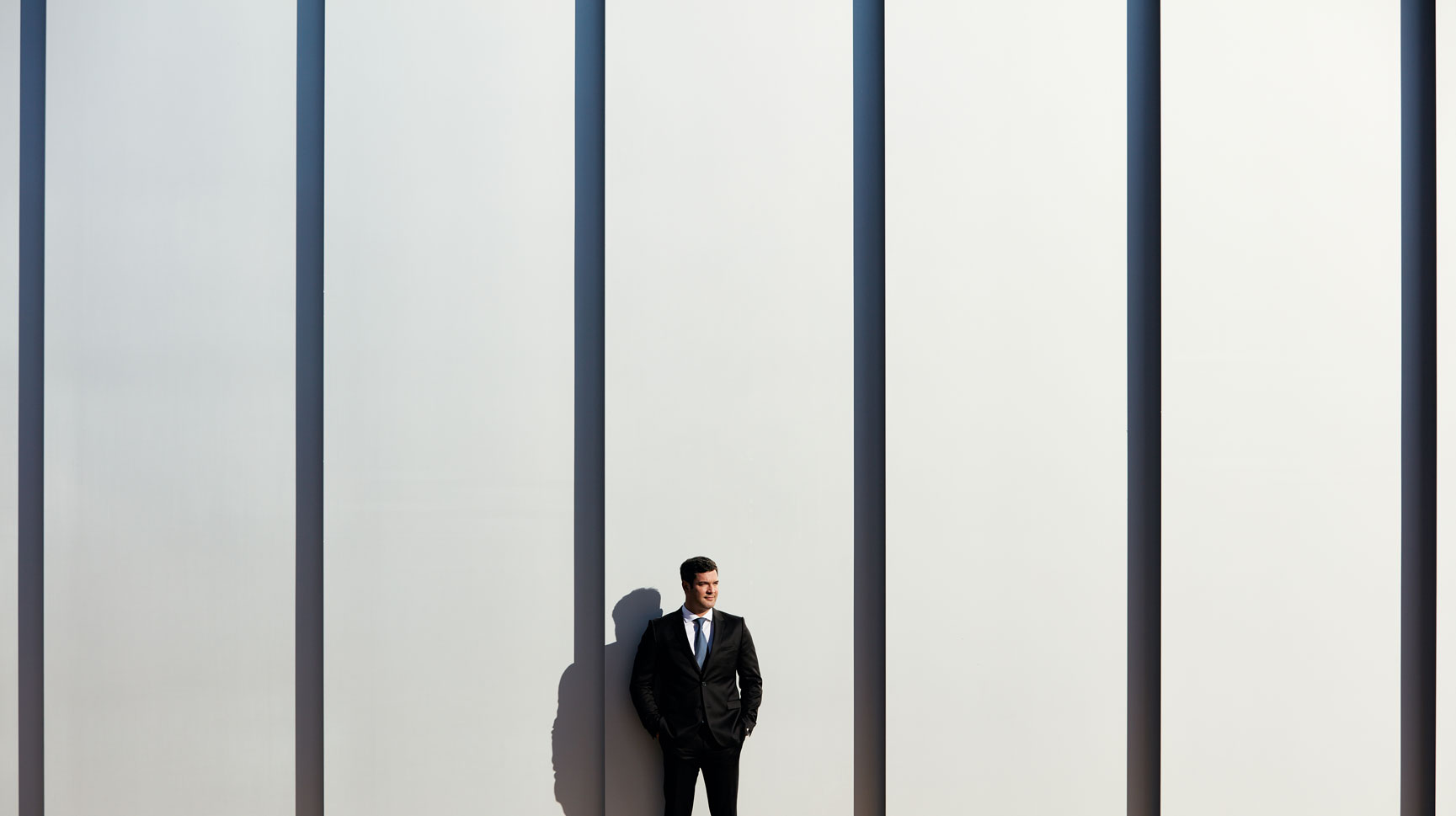 DrJasonMiller_Portrait_0O5A9625-1_Web.jpg