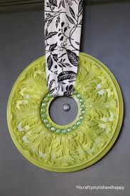 Plaster Medallion Wreath, Modern Elegant