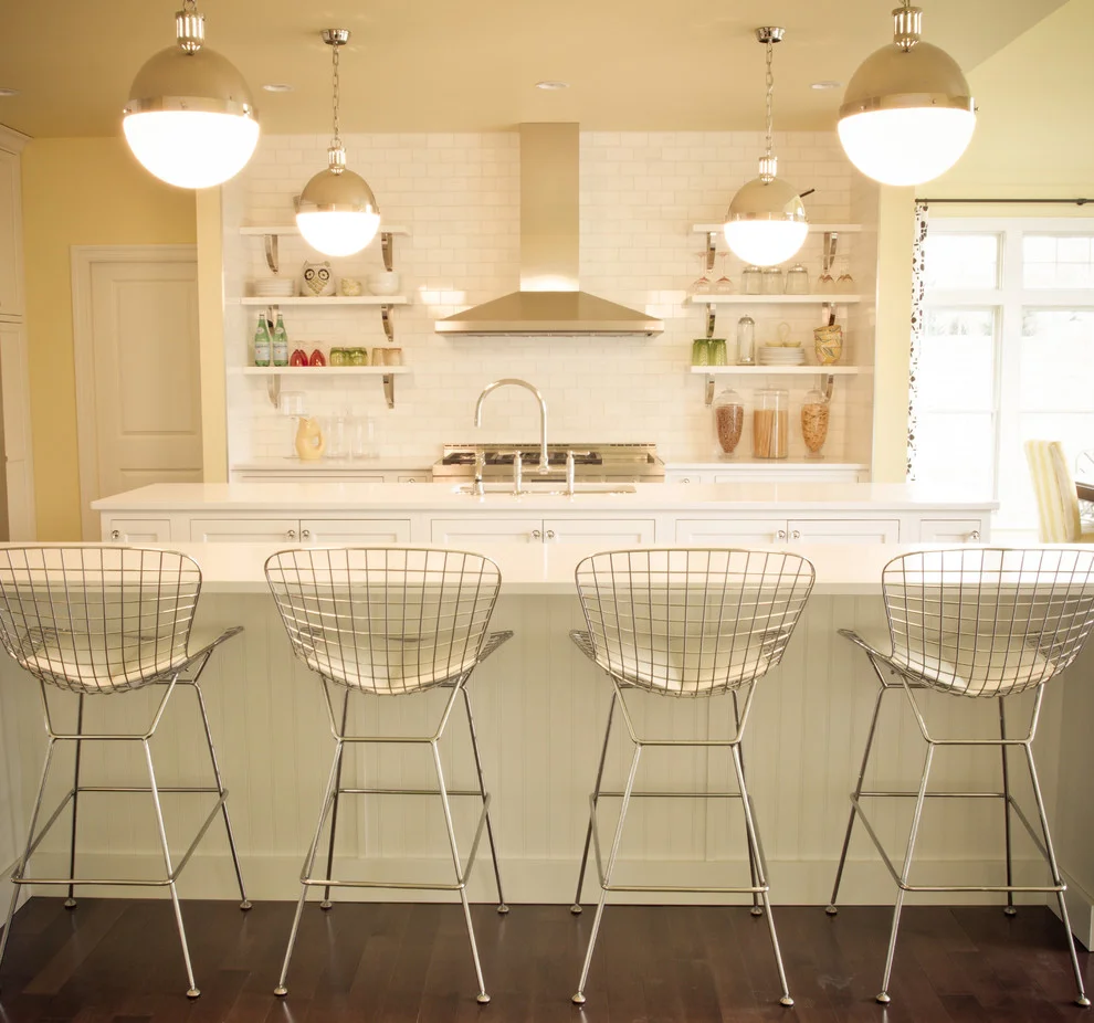 Polished Pearl with white warm textures, and yellow wall.