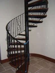 Traditional Iron pole Spiral