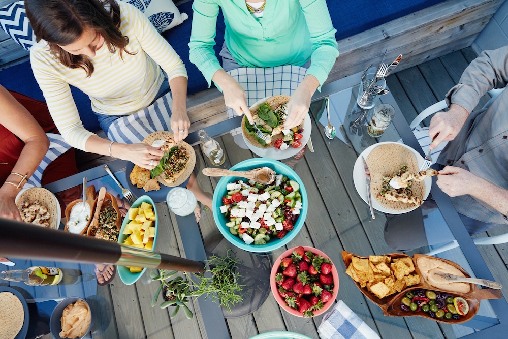 Strawberries-salad-bowls-meal-Lustre-Boutique.jpg