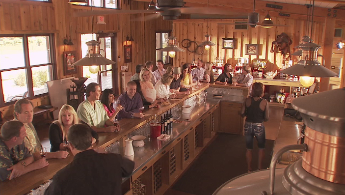 The tasting room (picture from Helwig) — La salle dégustation (photo de Helwig)
