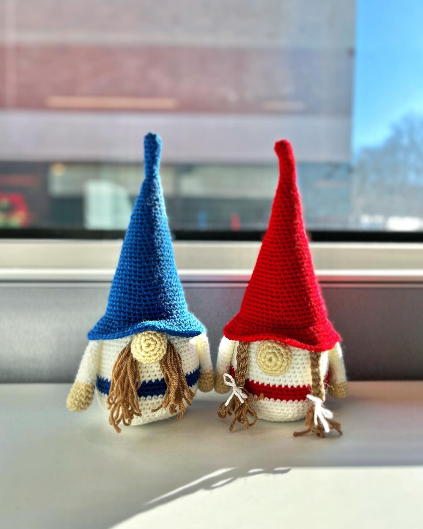 Keep forgetting to post these custom gnomes! First one with a mustache 🥸 and I think it looks so fun.
.
.
.
#Handmade #Crochet #Gnome #Gonk #OldLadyStatus