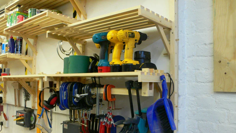 024_shelves_0x.jpg